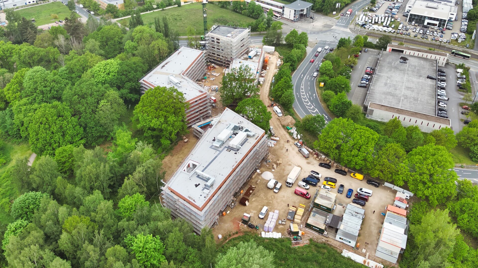 Schornsteinfegerschule Hannover - Drohnenaufnahme des Bau durch Gundlach Bauunternehmen