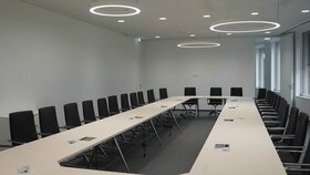 Gewerbebau Hannover mit Gundlach: Schornsteinfegerschule Konferenzraum