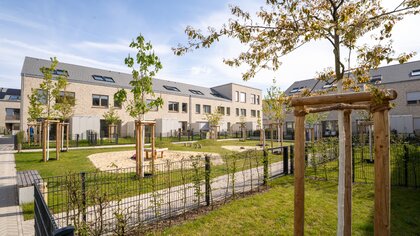 Spielplatz und Gartenbereich_Reihenhaus kaufen in Hannover-Misburg_Neubauimmobilie vom Gundlach Bauträger