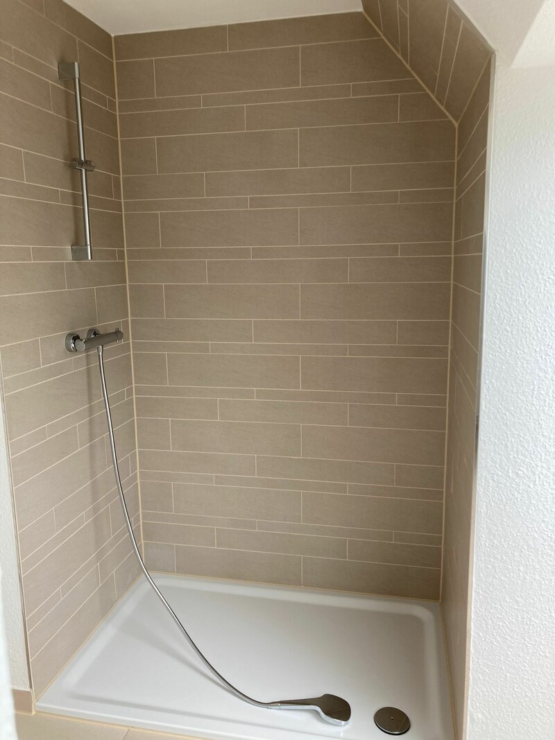 Dusche 02.OG