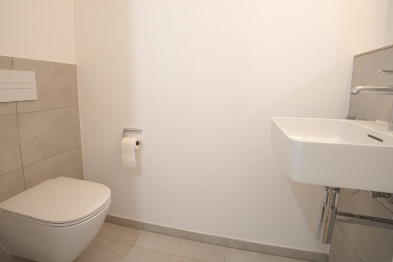 Modernes Gäste-WC