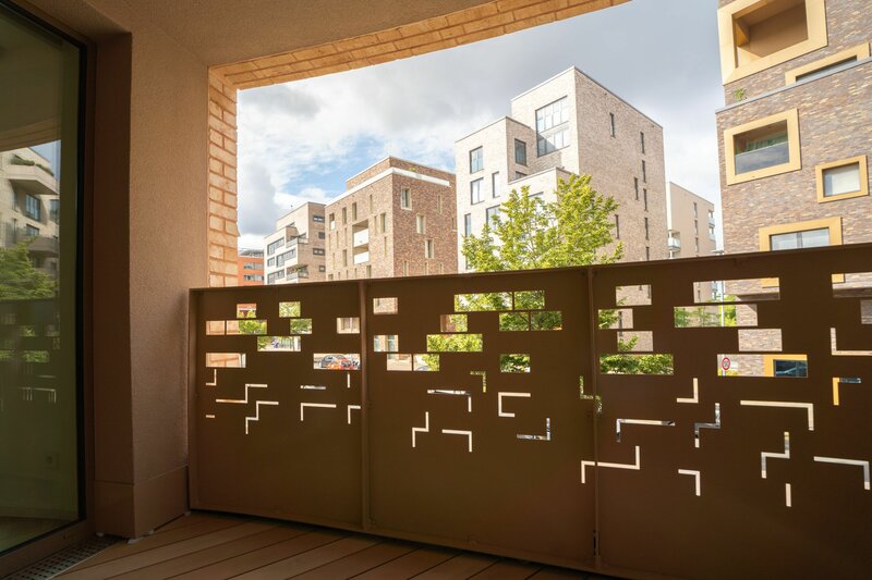 Balkon mit Stadtblick
