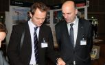 Gundlachs Ökologiebeauftragter, Franz-Josef Gerbens (r.) vor Gundlachs Kongress-Stand auf dem Markt der Möglichkeiten