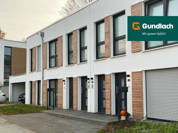 Foto MITTELFELD | großzügige 4-Zi-Neubau-Whg im I.OG mit EBK und Carport